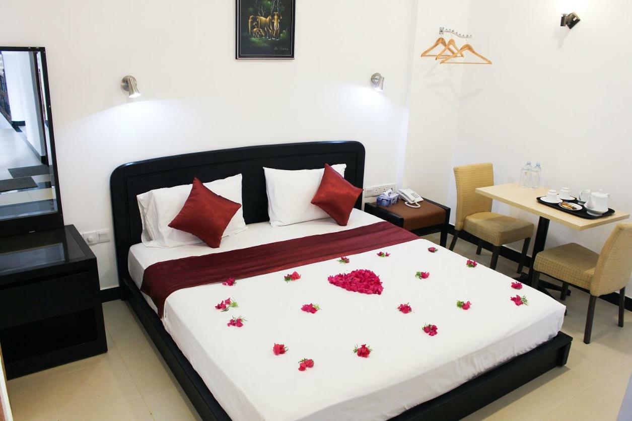 Hotel Digana Ngoại thất bức ảnh